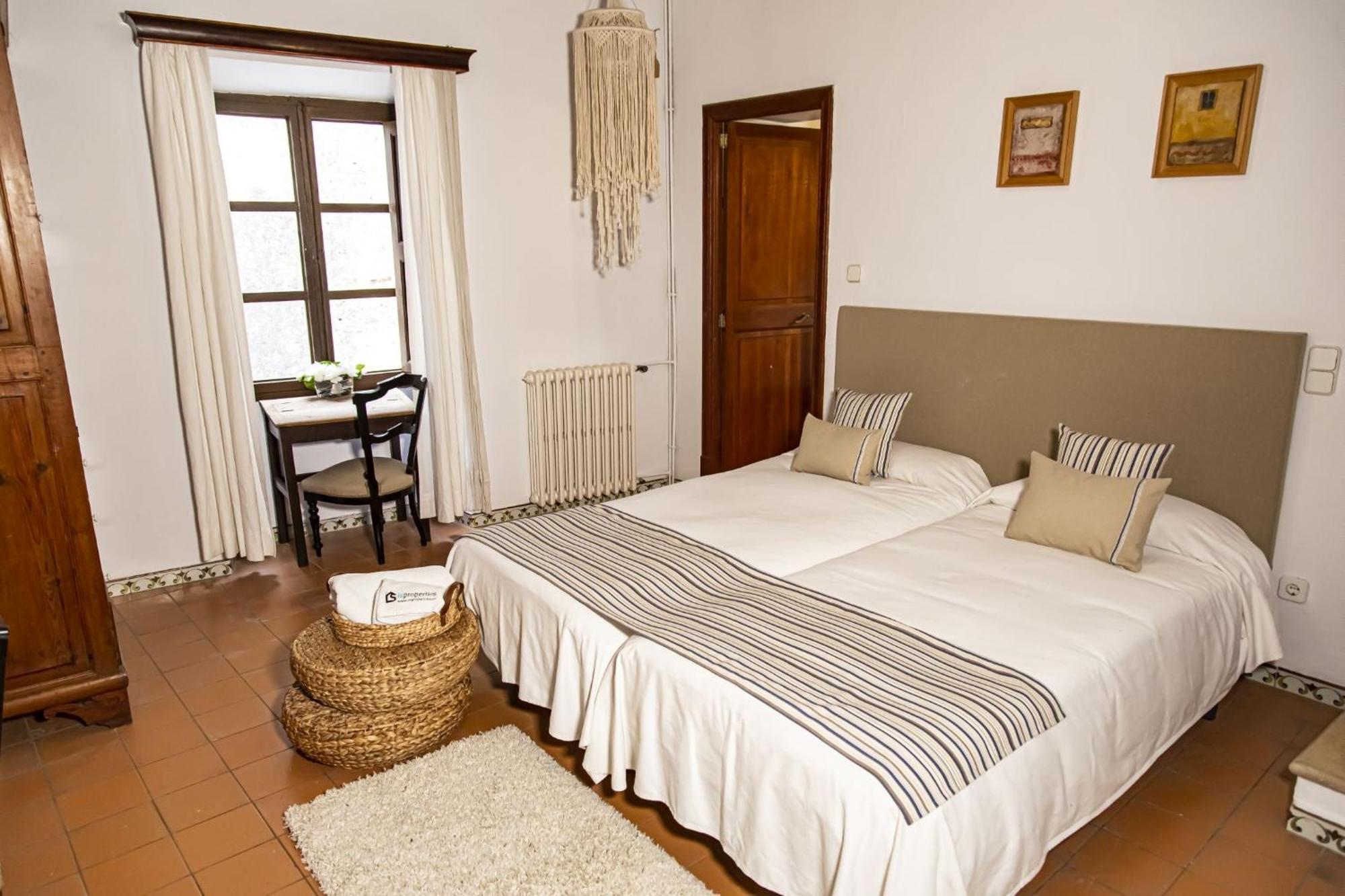 Leon De Sineu Villa Buitenkant foto